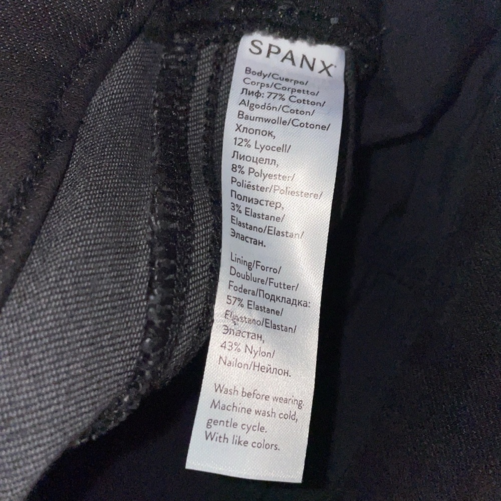 NWOT Spanx Vintage Black Distressed Denim Ankle Skinny Jeans Casual Jeggings - Picture 7 of 7